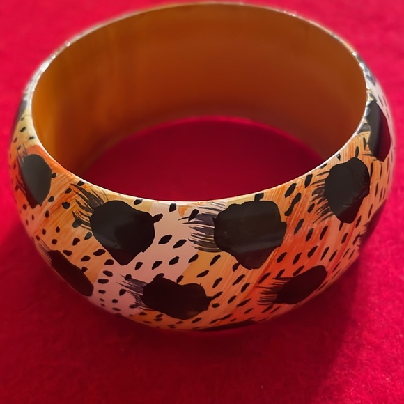 Thick Chunky Animal Print Statement Bangle Bracelet Black/Orange/Beige-2 3/4” - Picture 3 of 3